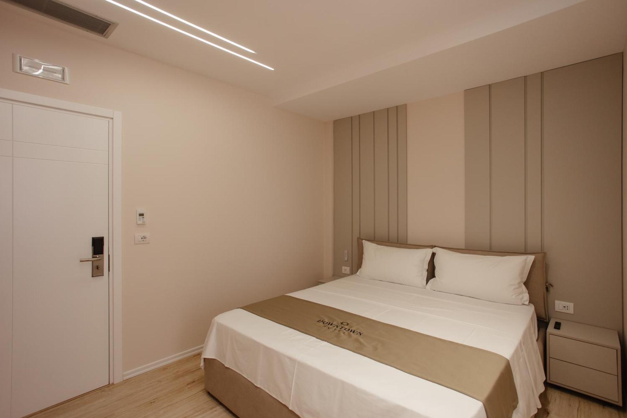 Downtown Hotel Shkodër Dış mekan fotoğraf