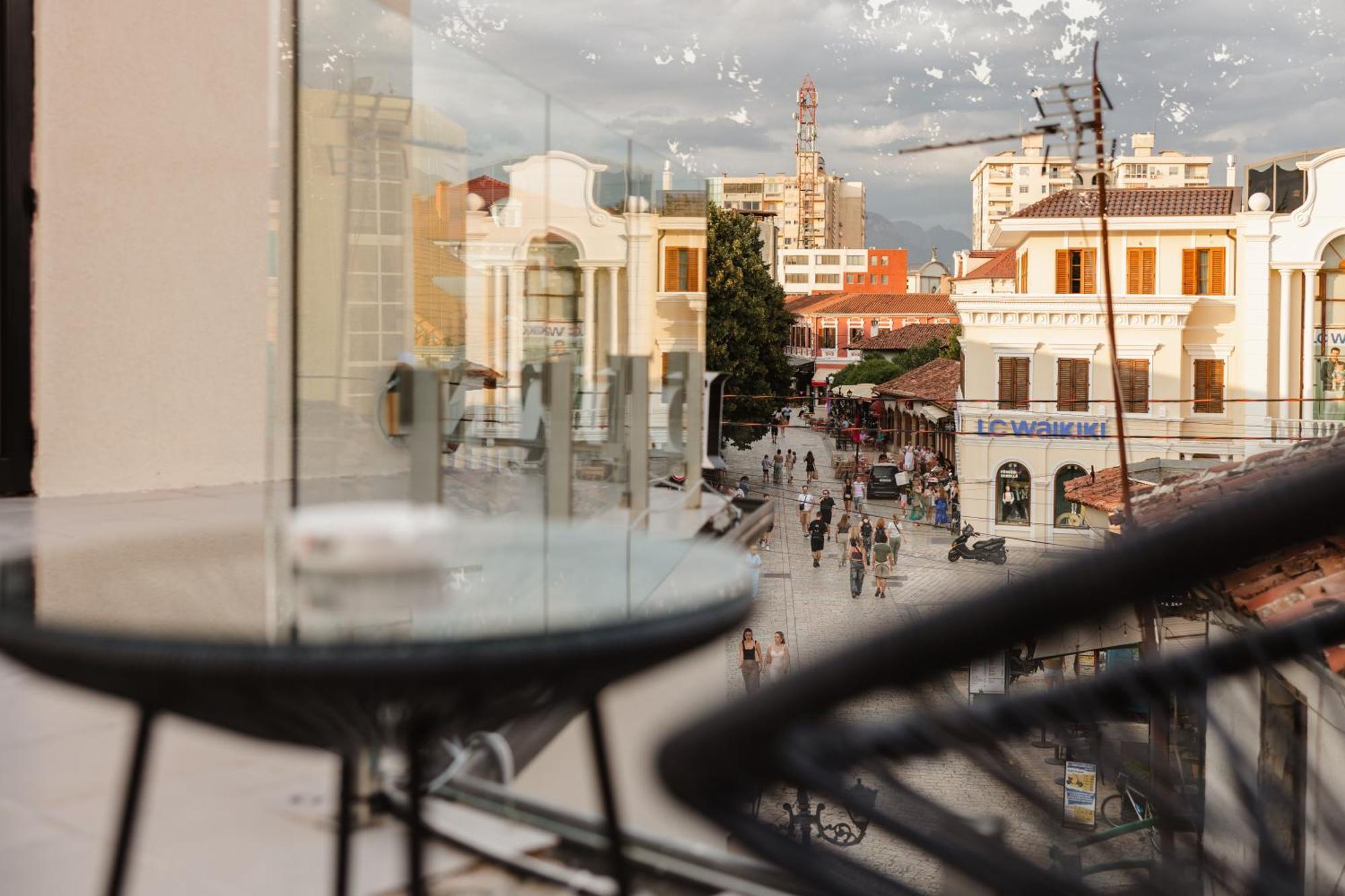 Downtown Hotel Shkodër Dış mekan fotoğraf