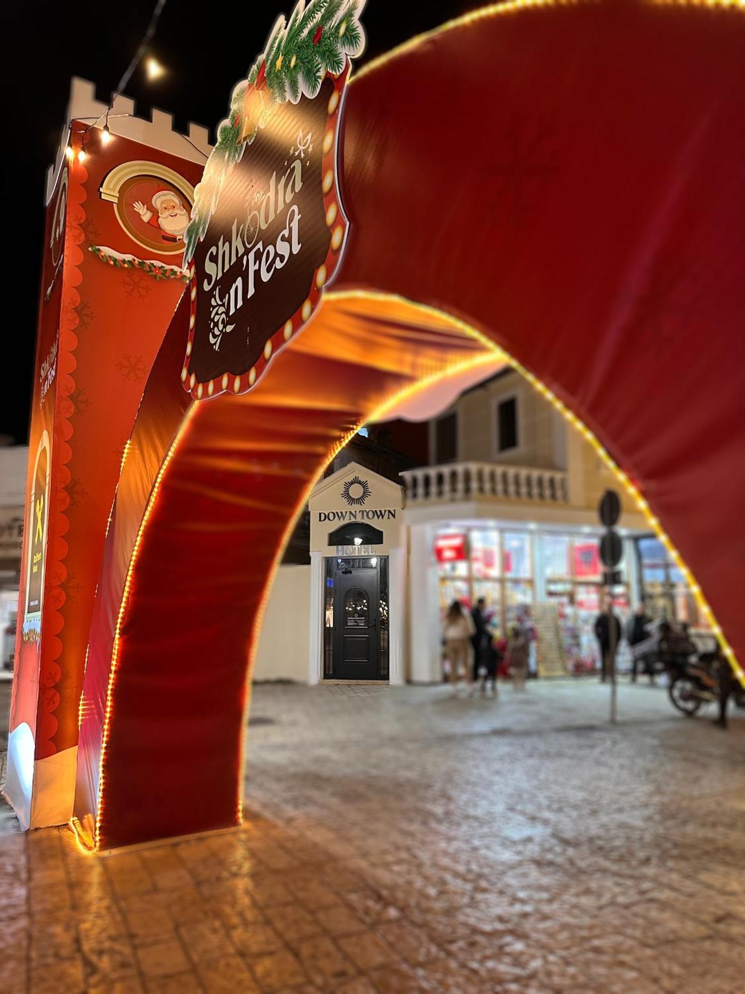 Downtown Hotel Shkodër Dış mekan fotoğraf